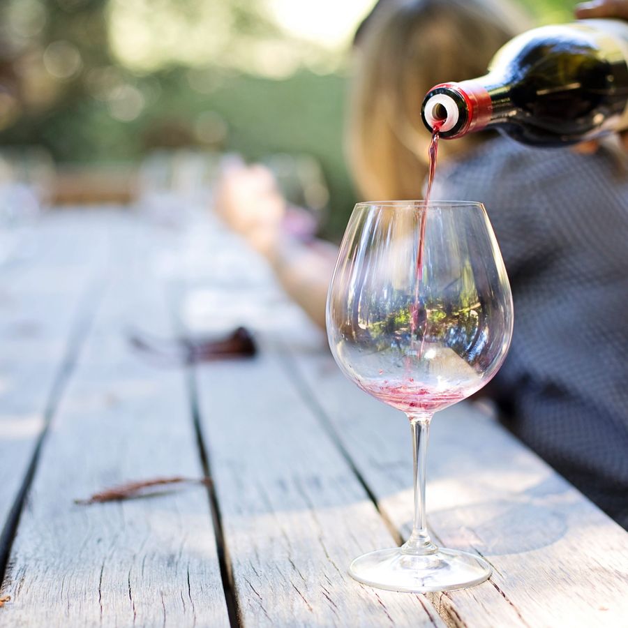wine-1952051-scaled-1.jpg